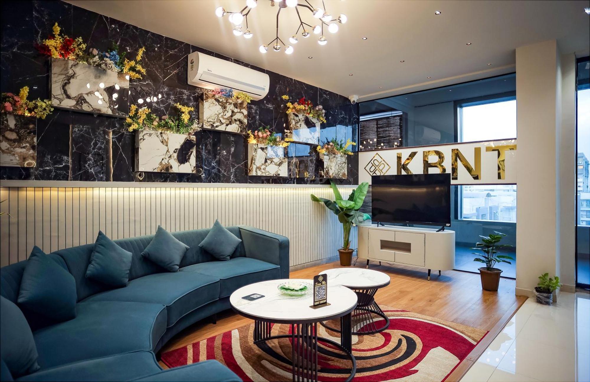 Hotel The Parker Inn By Kbnt Group 苏拉特 外观 照片